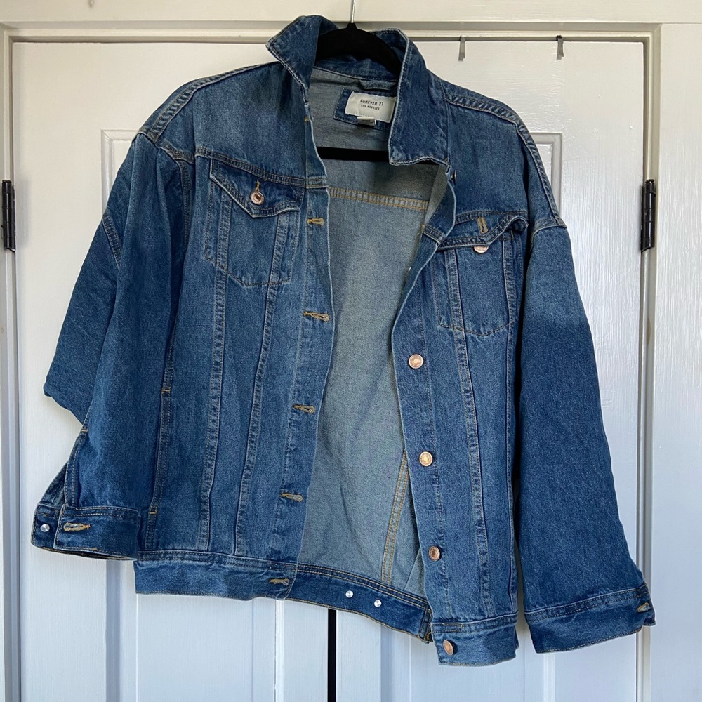 FOREVER 21 BLUE DENIM JACKET